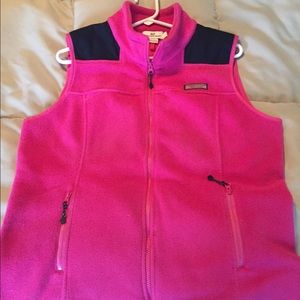 Vineyard vine fleece vest